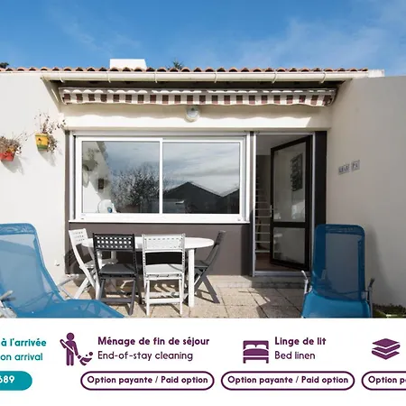 Maison Dans Calme + Piscine A Сasa de vacaciones Pornic