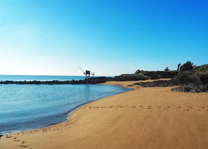 Maison Dans Résidence Calme + Piscine à Hébergement de vacances